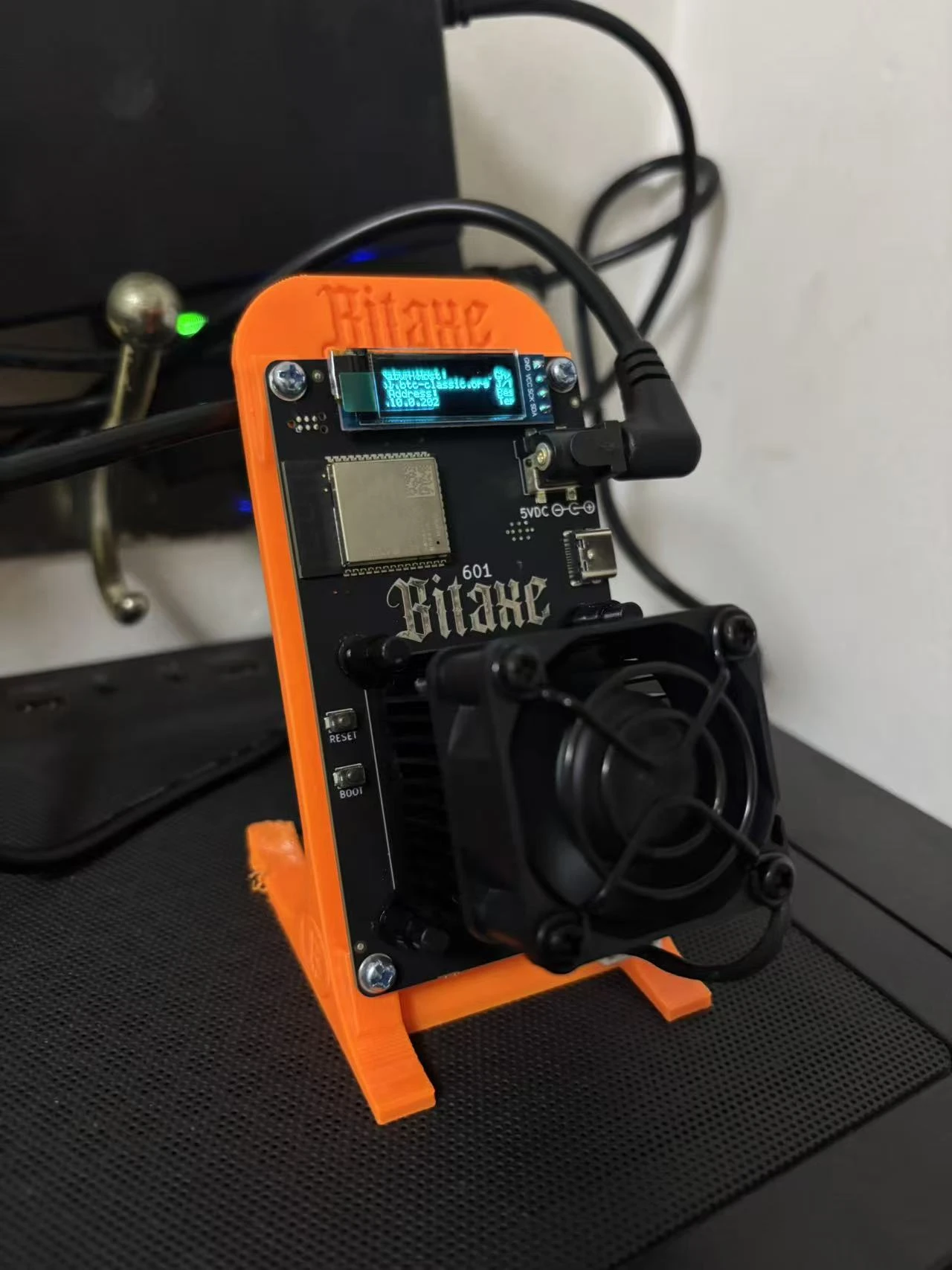 Bitaxe Gamma 601