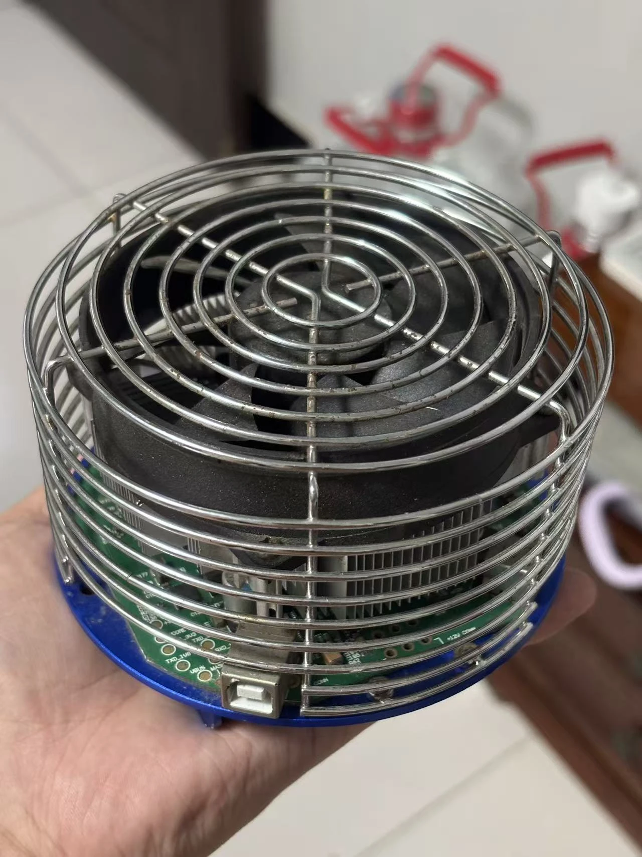 蚂蚁矿机 U3（Antminer U3）